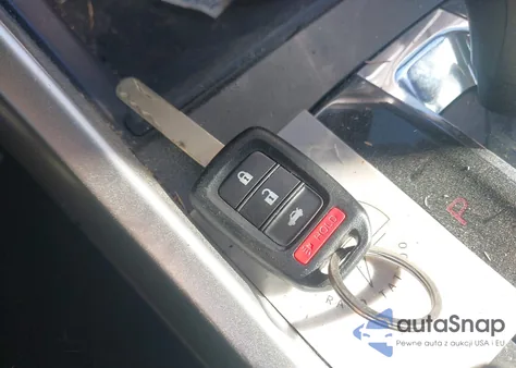 2015 Honda Accord Sport z USA, uszkodzony, nr VIN 1HGCR2F58FA094277